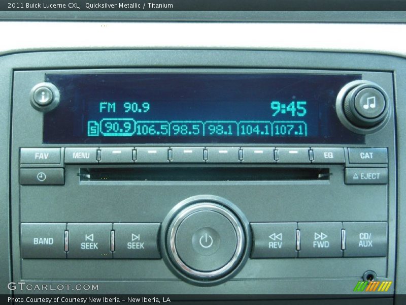 Quicksilver Metallic / Titanium 2011 Buick Lucerne CXL
