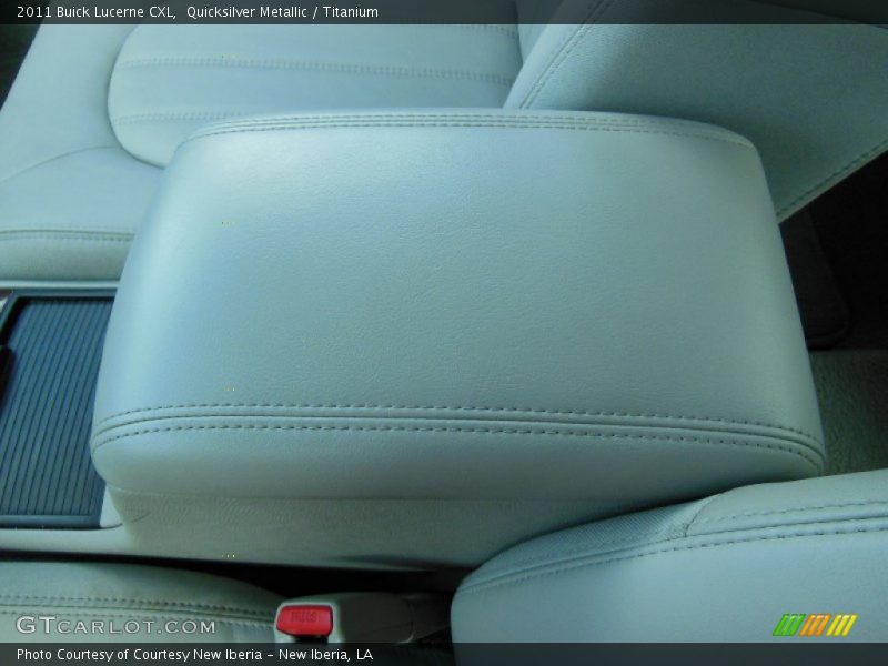 Quicksilver Metallic / Titanium 2011 Buick Lucerne CXL