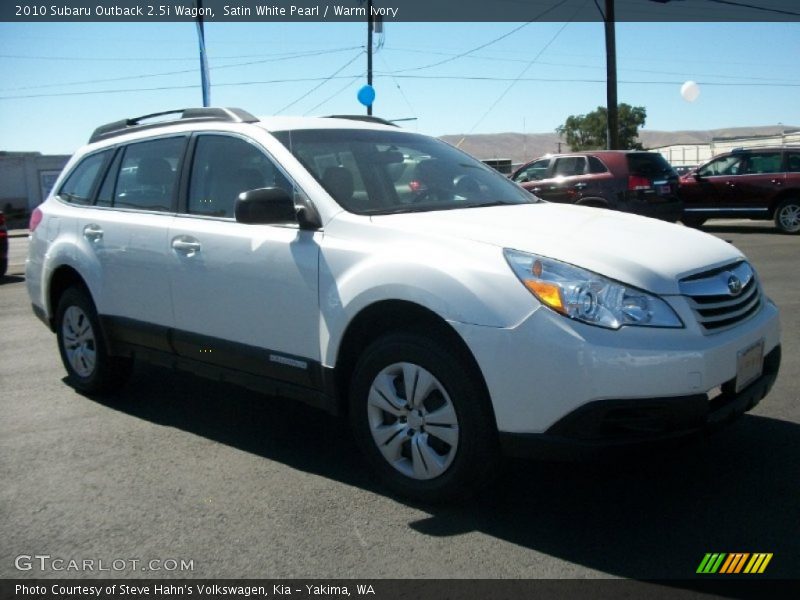 Satin White Pearl / Warm Ivory 2010 Subaru Outback 2.5i Wagon