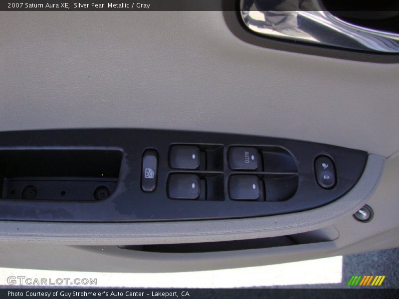 Silver Pearl Metallic / Gray 2007 Saturn Aura XE