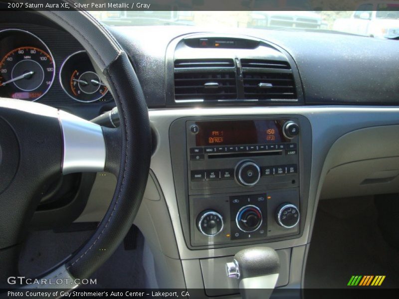 Silver Pearl Metallic / Gray 2007 Saturn Aura XE