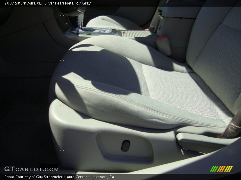 Silver Pearl Metallic / Gray 2007 Saturn Aura XE