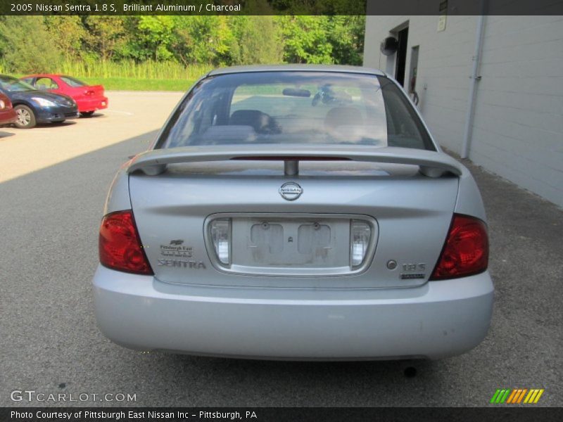 Brilliant Aluminum / Charcoal 2005 Nissan Sentra 1.8 S