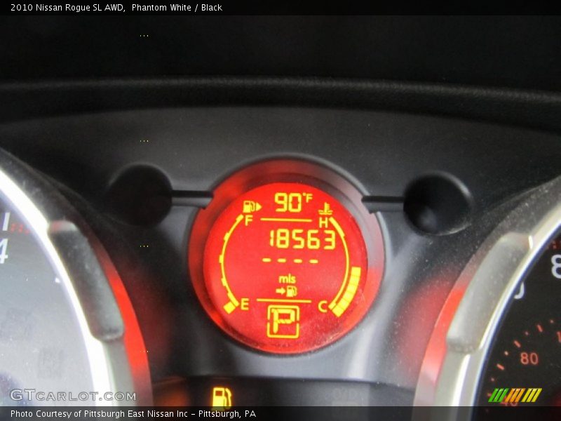Phantom White / Black 2010 Nissan Rogue SL AWD