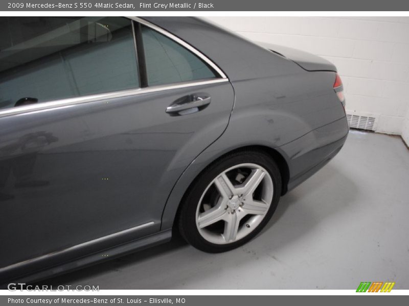 Flint Grey Metallic / Black 2009 Mercedes-Benz S 550 4Matic Sedan
