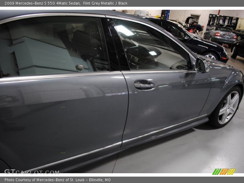Flint Grey Metallic / Black 2009 Mercedes-Benz S 550 4Matic Sedan