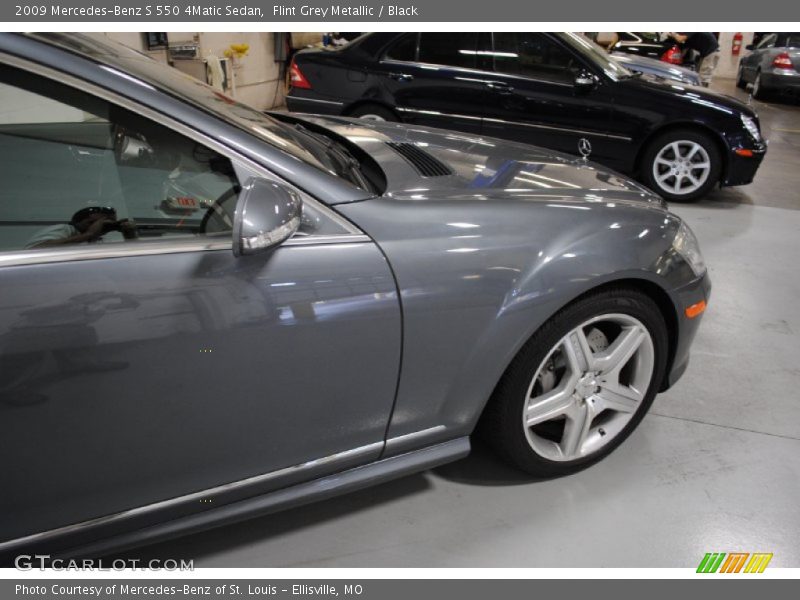 Flint Grey Metallic / Black 2009 Mercedes-Benz S 550 4Matic Sedan