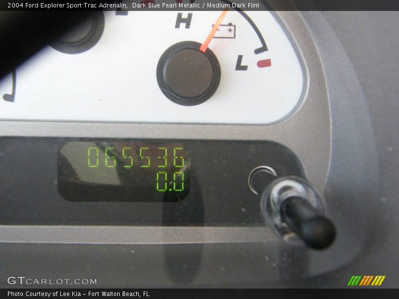 Dark Blue Pearl Metallic / Medium Dark Flint 2004 Ford Explorer Sport Trac Adrenalin