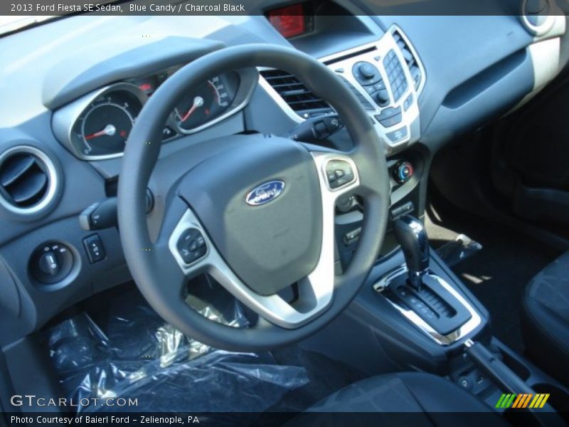 2013 Fiesta SE Sedan Steering Wheel