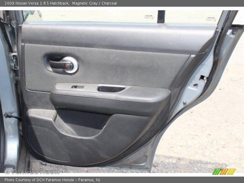 Magnetic Gray / Charcoal 2009 Nissan Versa 1.8 S Hatchback