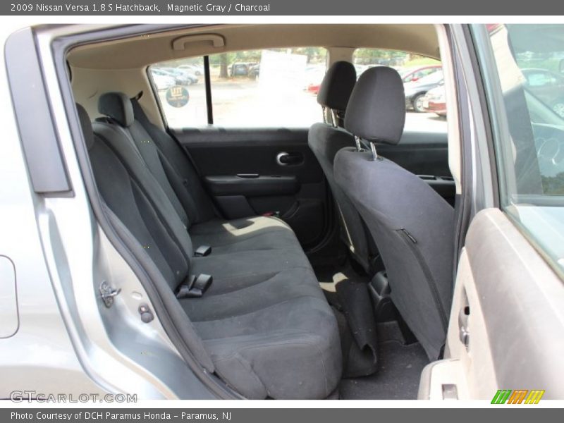 Magnetic Gray / Charcoal 2009 Nissan Versa 1.8 S Hatchback