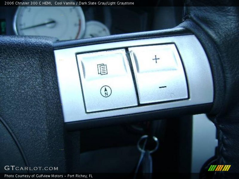 Cool Vanilla / Dark Slate Gray/Light Graystone 2006 Chrysler 300 C HEMI