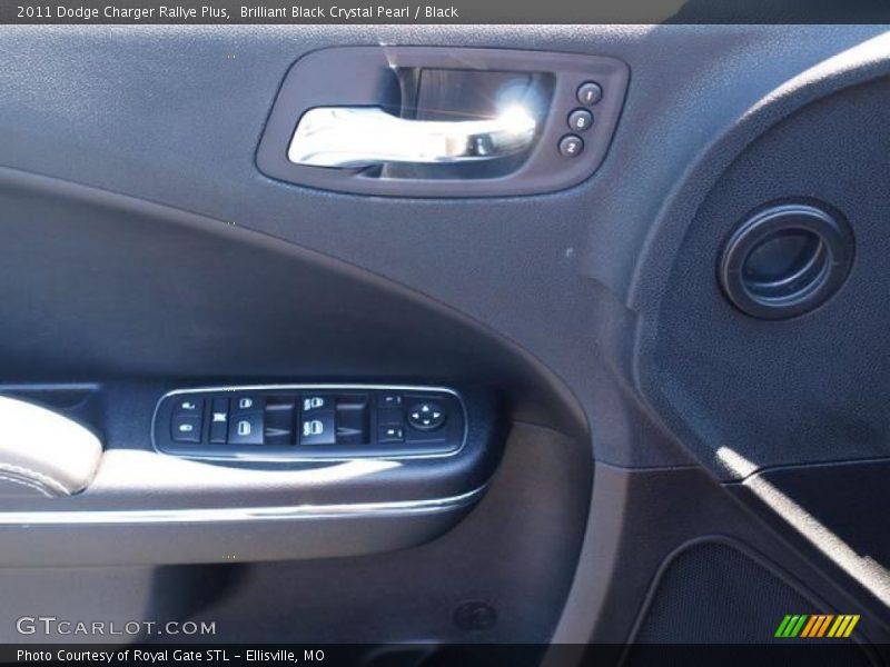 Brilliant Black Crystal Pearl / Black 2011 Dodge Charger Rallye Plus
