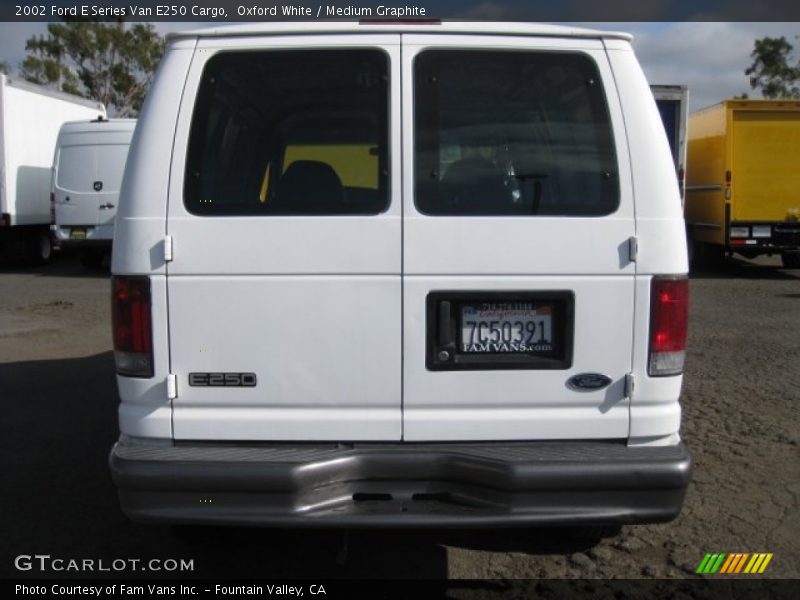 Oxford White / Medium Graphite 2002 Ford E Series Van E250 Cargo