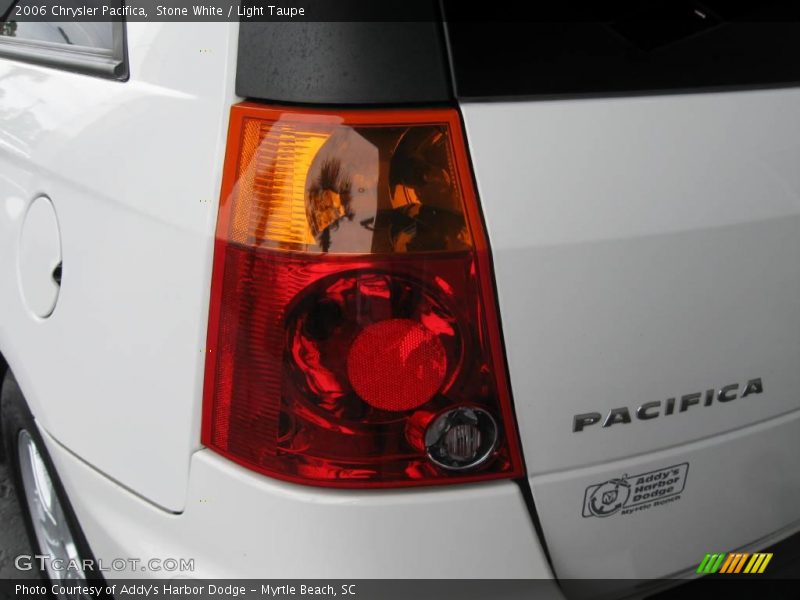 Stone White / Light Taupe 2006 Chrysler Pacifica