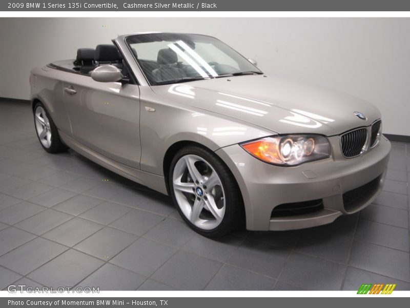 Front 3/4 View of 2009 1 Series 135i Convertible