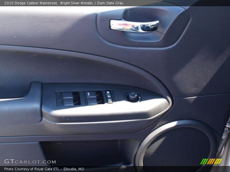 Bright Silver Metallic / Dark Slate Gray 2010 Dodge Caliber Mainstreet