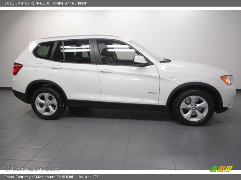 Alpine White / Black 2011 BMW X3 xDrive 28i