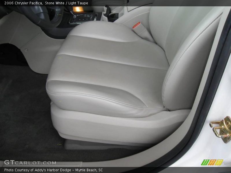 Stone White / Light Taupe 2006 Chrysler Pacifica