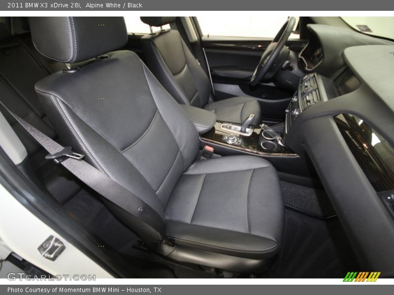Alpine White / Black 2011 BMW X3 xDrive 28i
