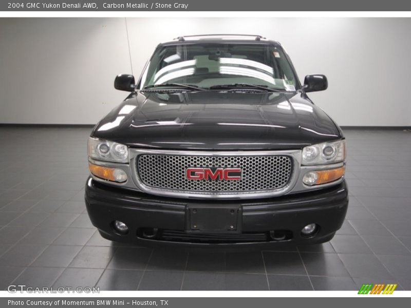 Carbon Metallic / Stone Gray 2004 GMC Yukon Denali AWD