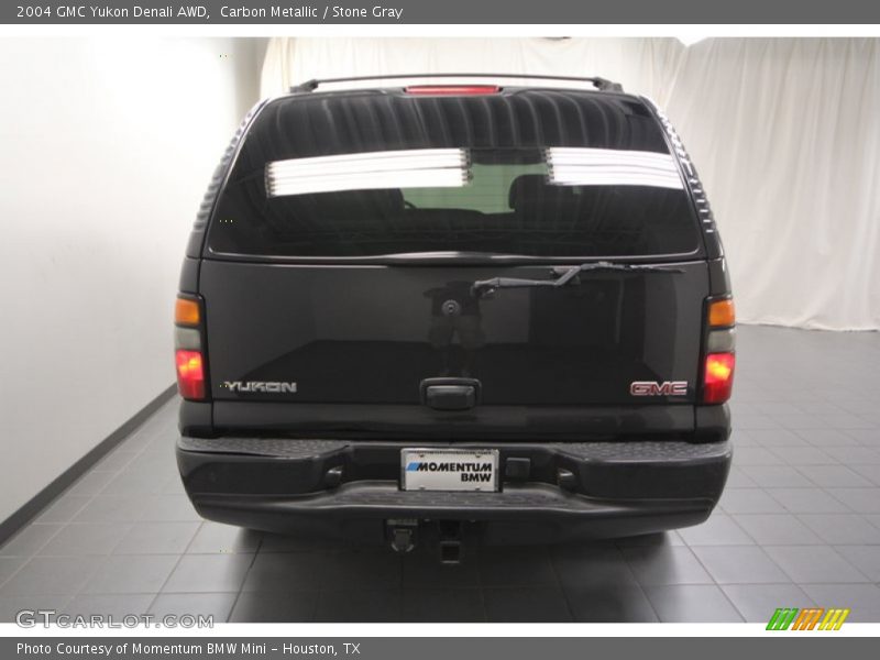 Carbon Metallic / Stone Gray 2004 GMC Yukon Denali AWD