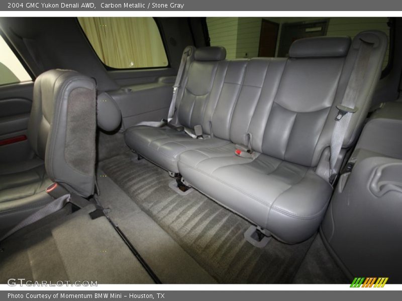 Carbon Metallic / Stone Gray 2004 GMC Yukon Denali AWD