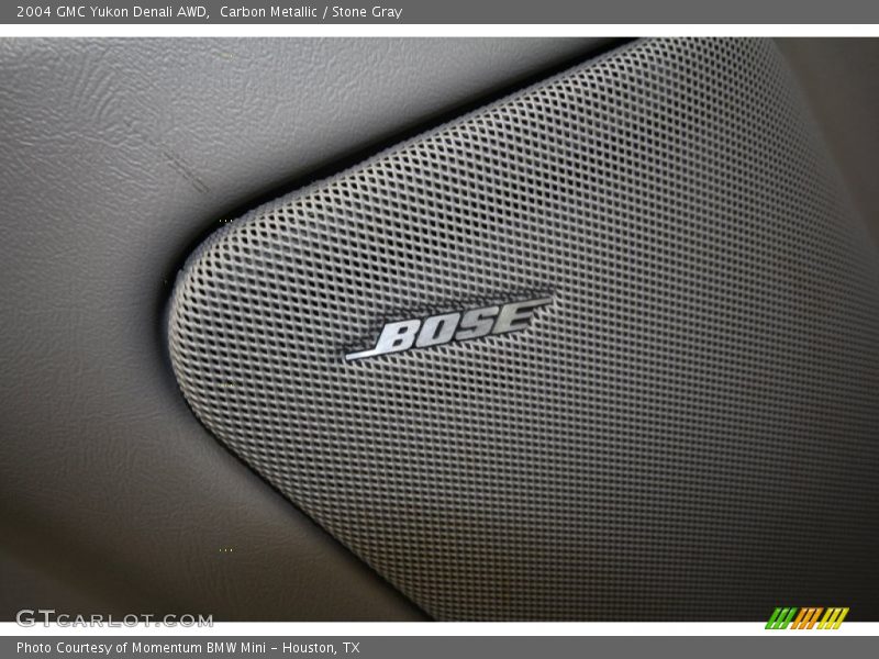 Carbon Metallic / Stone Gray 2004 GMC Yukon Denali AWD