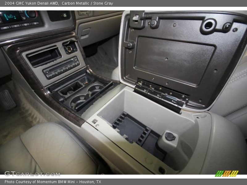 Carbon Metallic / Stone Gray 2004 GMC Yukon Denali AWD