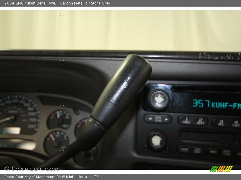 Carbon Metallic / Stone Gray 2004 GMC Yukon Denali AWD