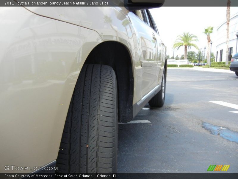 Sandy Beach Metallic / Sand Beige 2011 Toyota Highlander