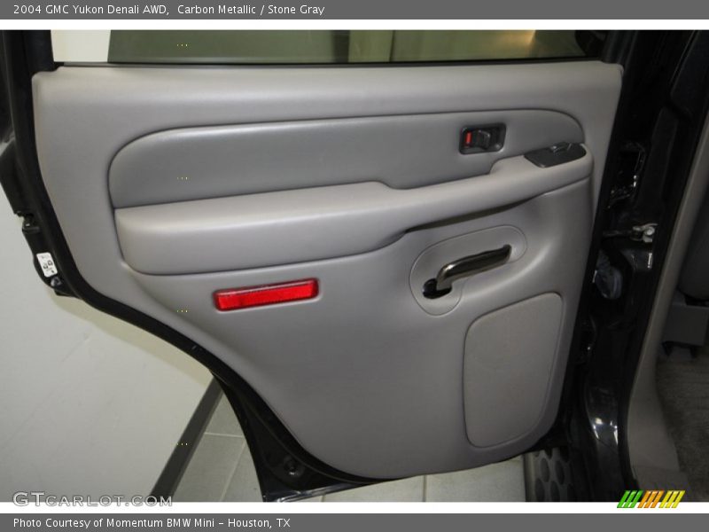 Carbon Metallic / Stone Gray 2004 GMC Yukon Denali AWD