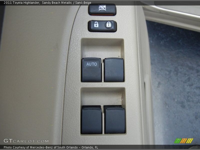 Sandy Beach Metallic / Sand Beige 2011 Toyota Highlander