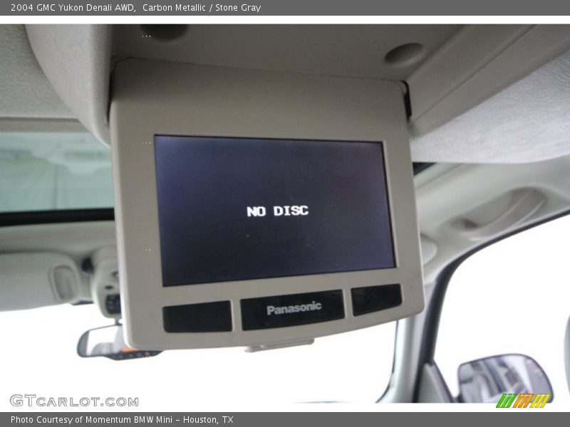 Carbon Metallic / Stone Gray 2004 GMC Yukon Denali AWD