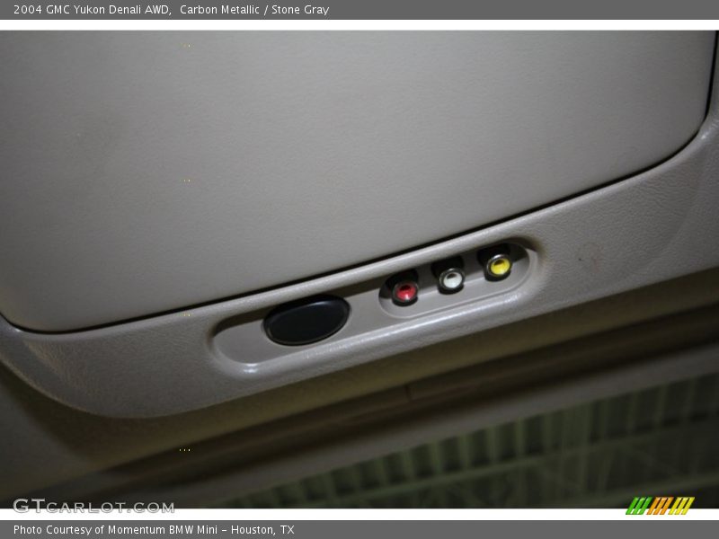 Carbon Metallic / Stone Gray 2004 GMC Yukon Denali AWD