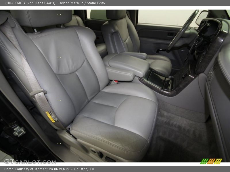 Carbon Metallic / Stone Gray 2004 GMC Yukon Denali AWD