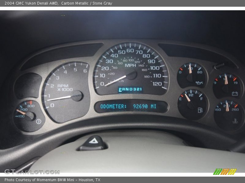 Carbon Metallic / Stone Gray 2004 GMC Yukon Denali AWD