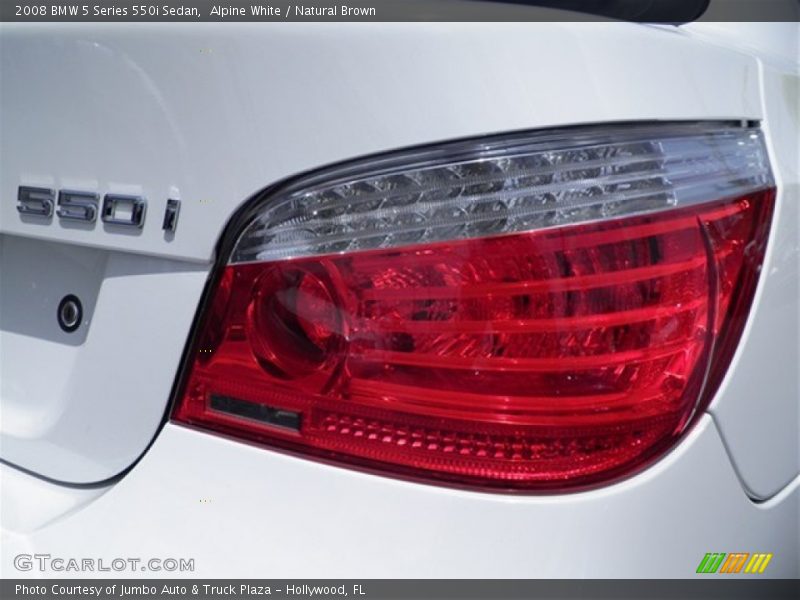 Alpine White / Natural Brown 2008 BMW 5 Series 550i Sedan
