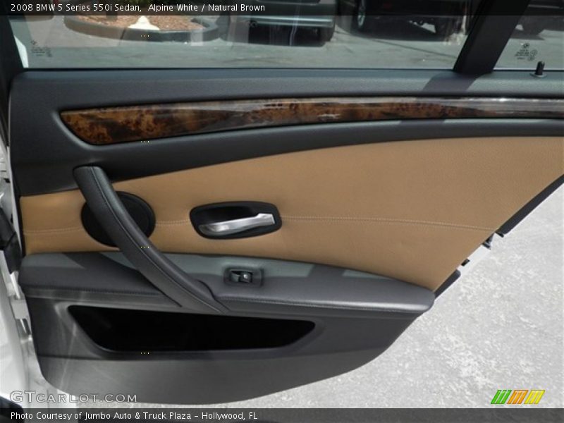 Alpine White / Natural Brown 2008 BMW 5 Series 550i Sedan