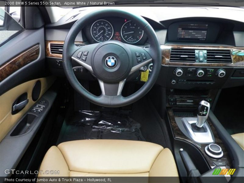 Alpine White / Natural Brown 2008 BMW 5 Series 550i Sedan