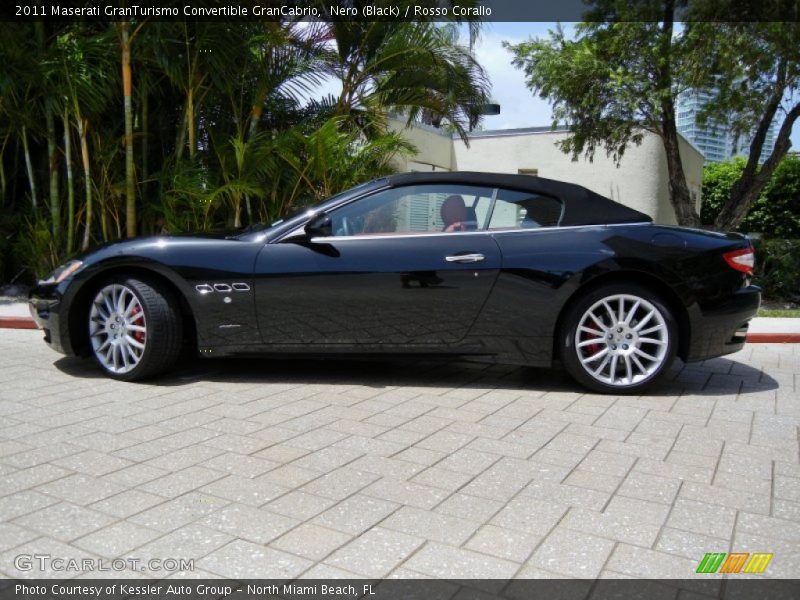Nero (Black) / Rosso Corallo 2011 Maserati GranTurismo Convertible GranCabrio
