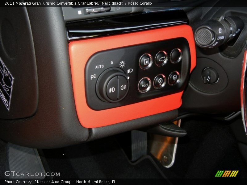 Controls of 2011 GranTurismo Convertible GranCabrio