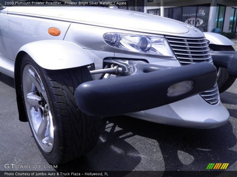 Prowler Bright Silver Metallic / Agate 2000 Plymouth Prowler Roadster