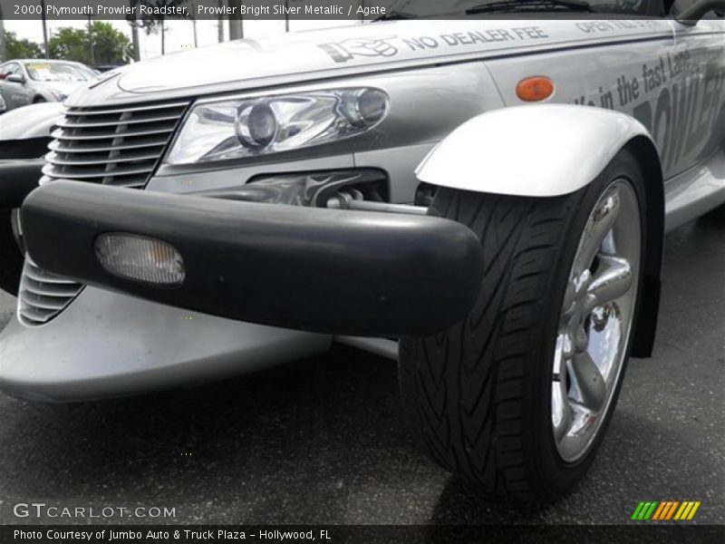 Prowler Bright Silver Metallic / Agate 2000 Plymouth Prowler Roadster