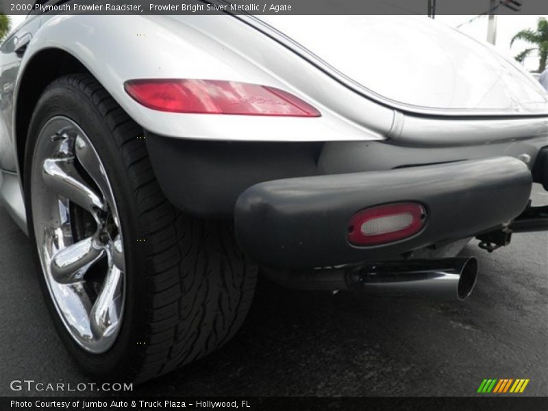 Prowler Bright Silver Metallic / Agate 2000 Plymouth Prowler Roadster