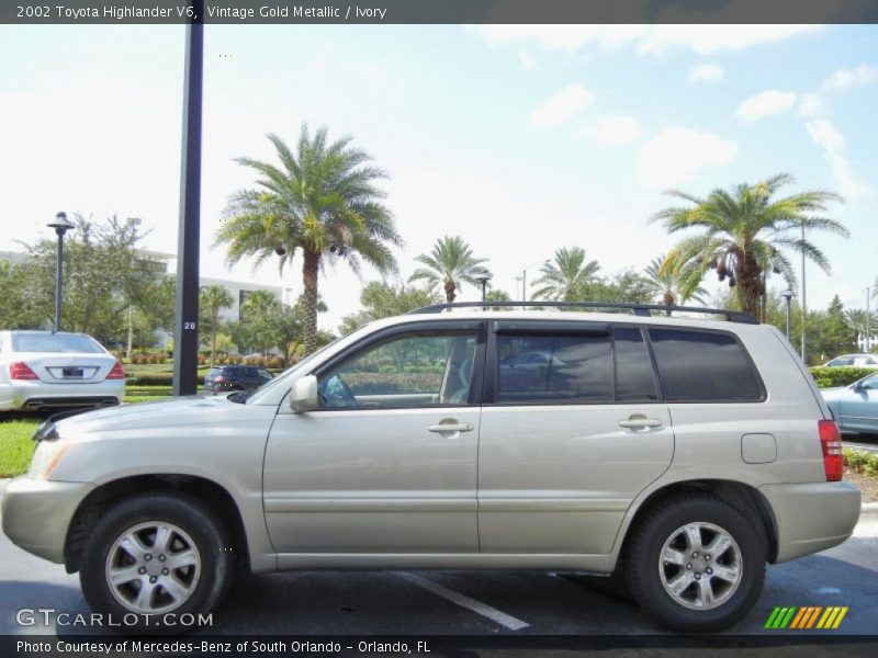 Vintage Gold Metallic / Ivory 2002 Toyota Highlander V6