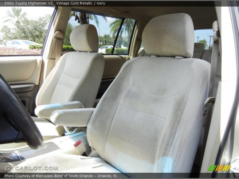 Vintage Gold Metallic / Ivory 2002 Toyota Highlander V6