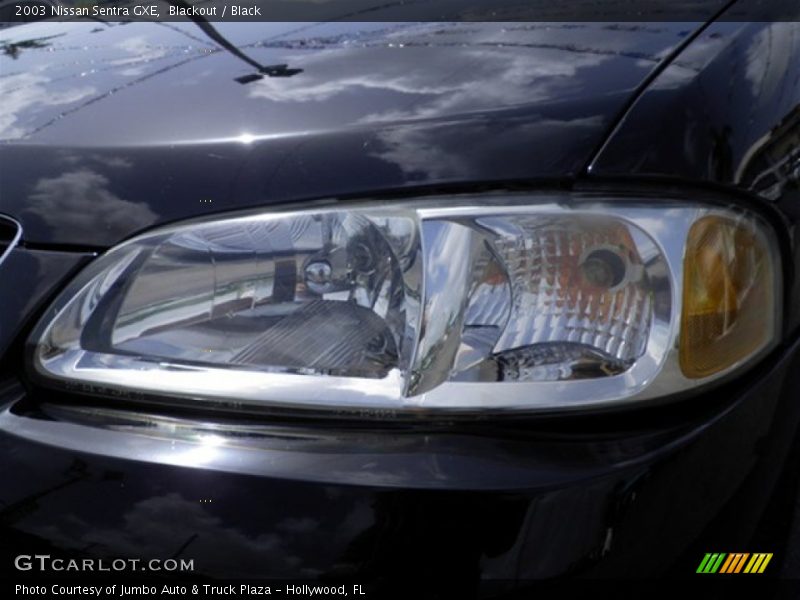 Blackout / Black 2003 Nissan Sentra GXE
