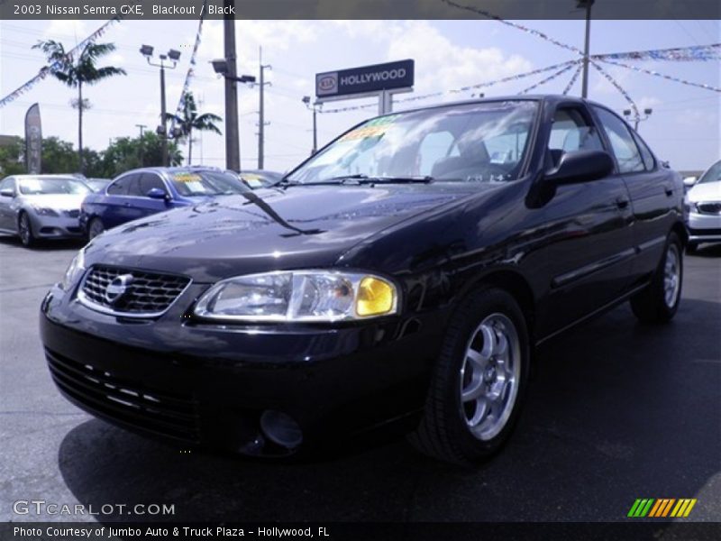 Blackout / Black 2003 Nissan Sentra GXE