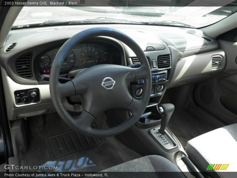 Blackout / Black 2003 Nissan Sentra GXE